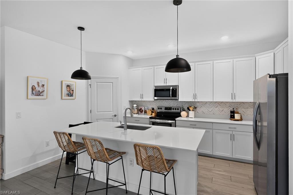 VALENCIA COUNTRY CLUB - Residential
