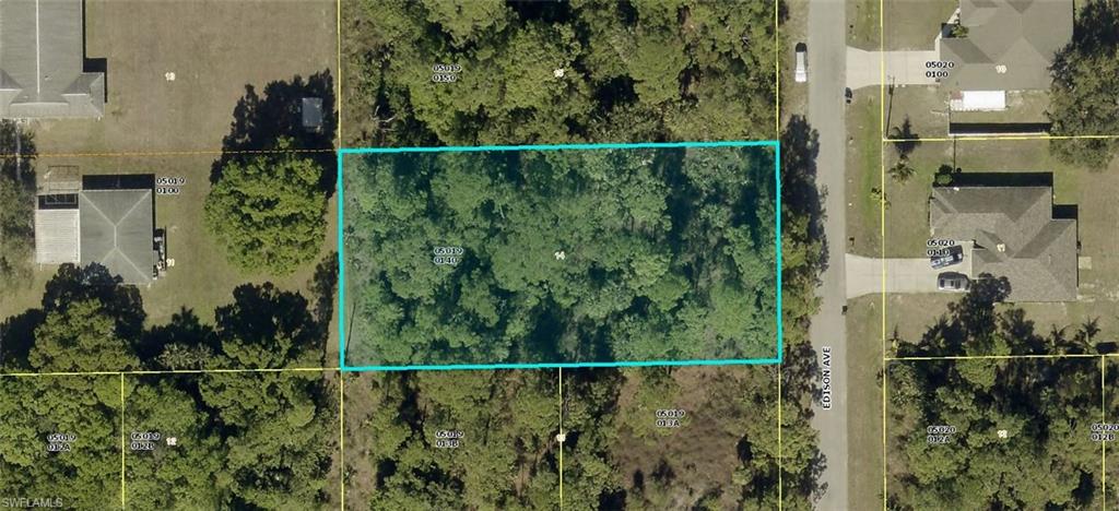 A piece of Southwest Florida's paradise you don't want o miss. This 1/2 acre lot is located in a quiet and well maintained neighborhood. Everything you wish for your peace of mind is right there at your fingertips. To add to your enjoyment the adjacent lot is also available.
