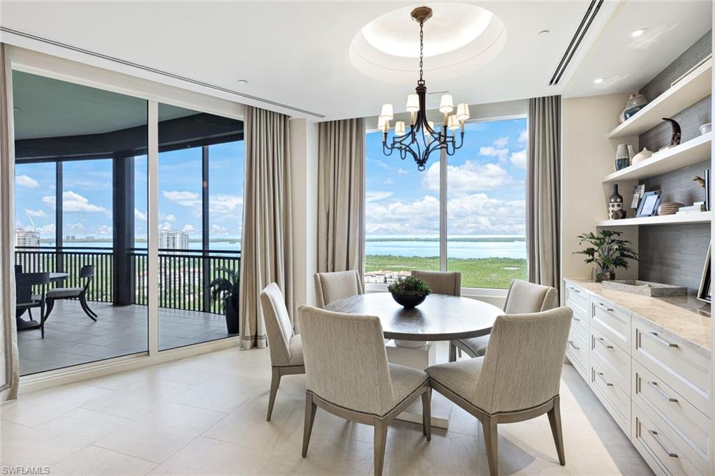 ALTAIRA - Residential