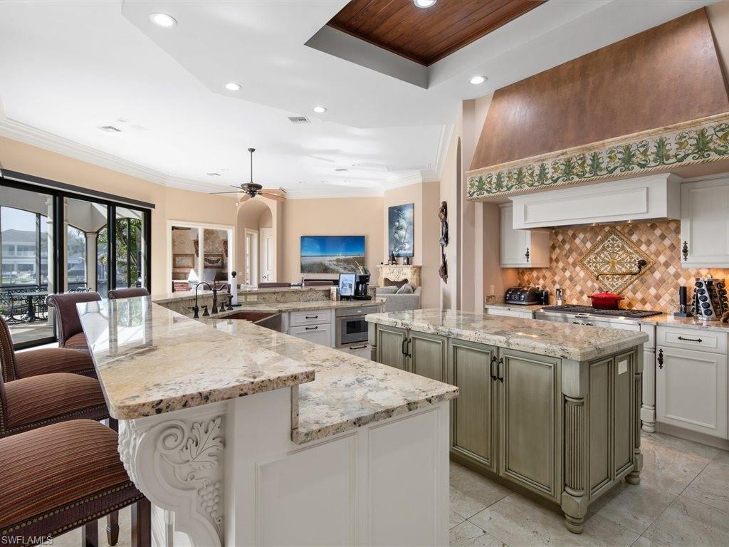 MARCO ISLAND - Residential
