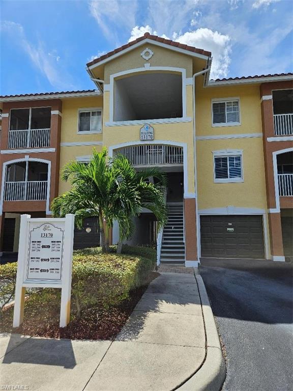 BELLA CASA - Residential Lease