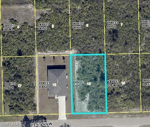 Don't miss out on this great opportunity to build your dream home in this growing area of Lehigh Acres. Many new construction homes are being built in the area and close to State Road 82 with easy access to Fort Myers and I-75.