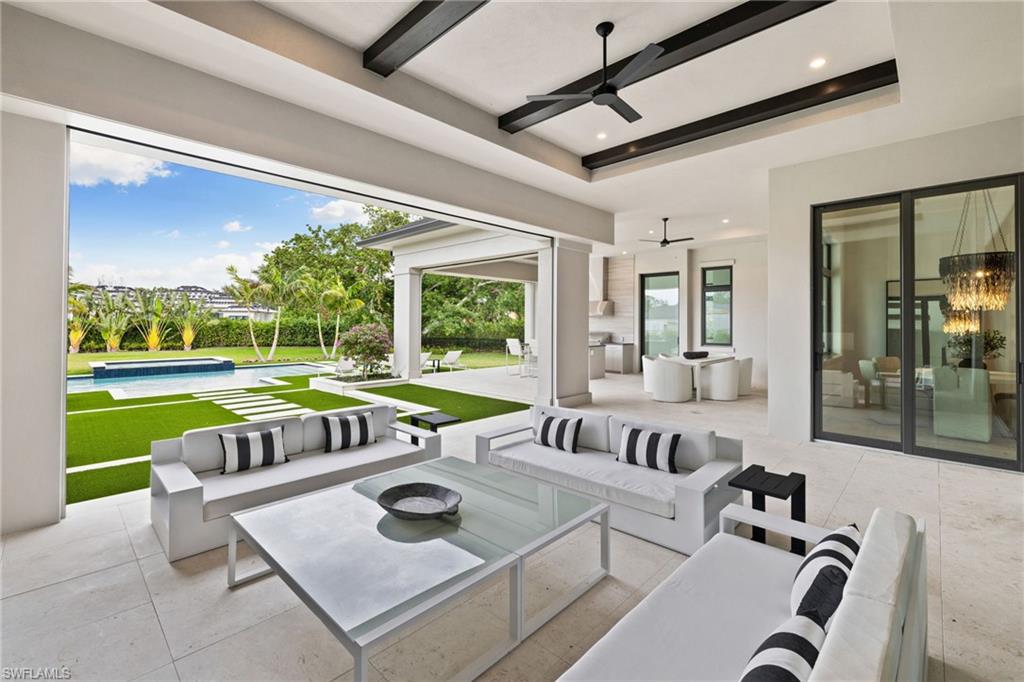 PINE RIDGE - Residential