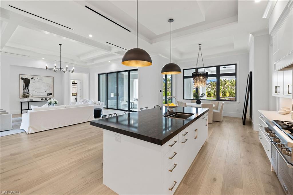 PINE RIDGE - Residential
