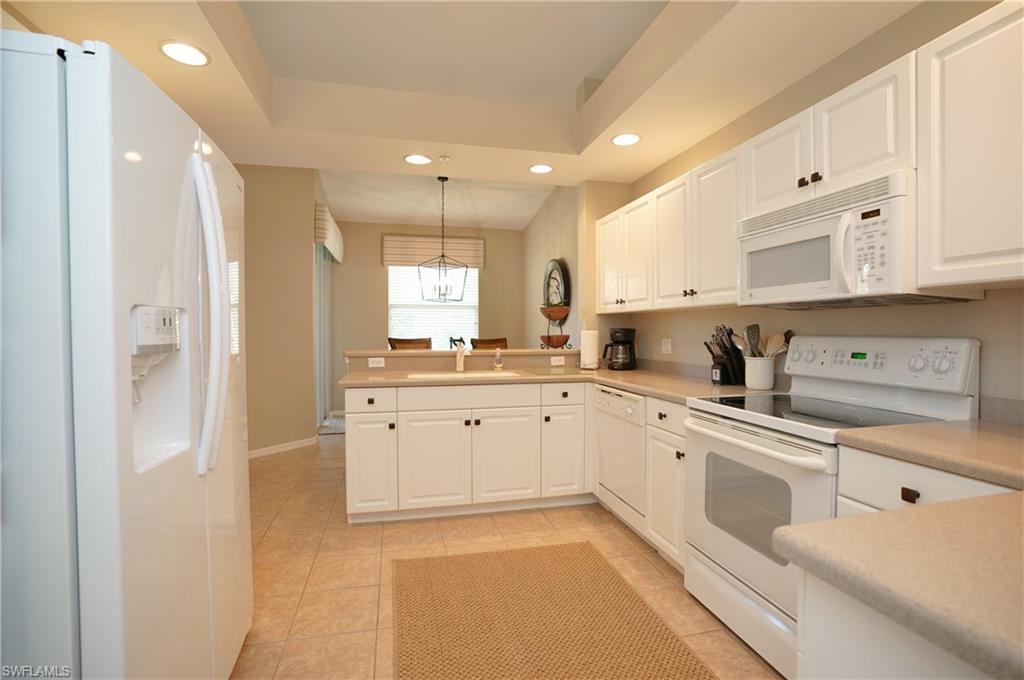 LAUREL GREENS - Residential
