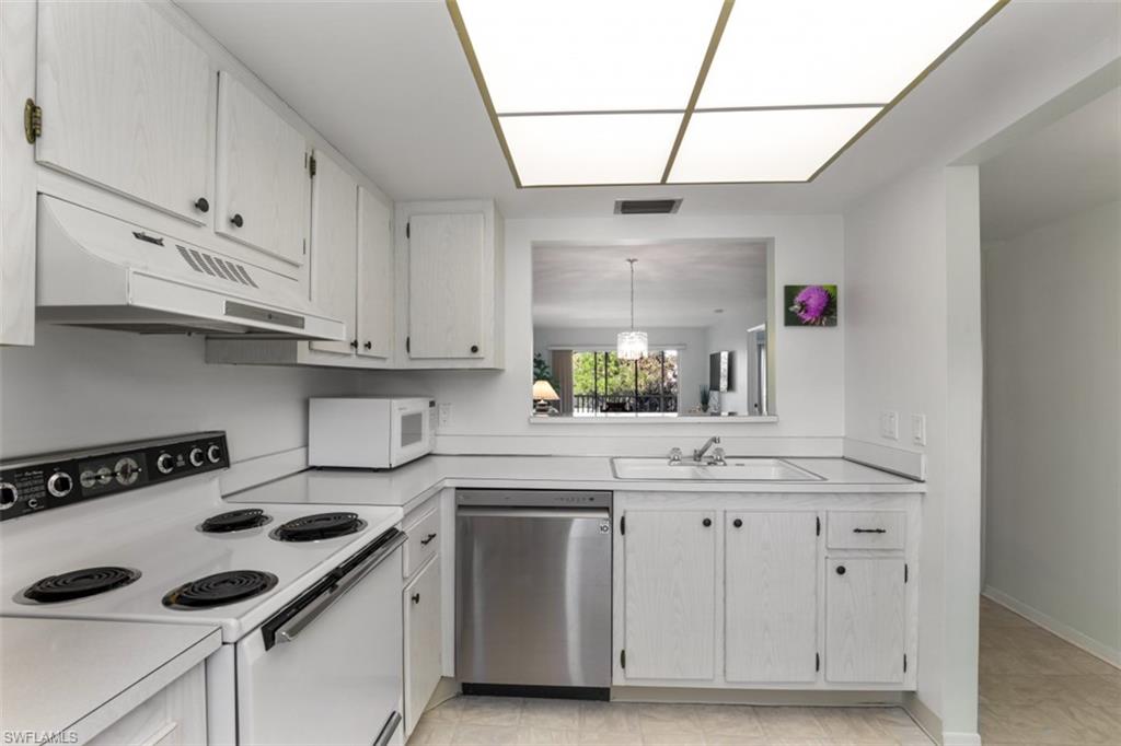 RIVIERA AT MOORINGS - Residential Lease