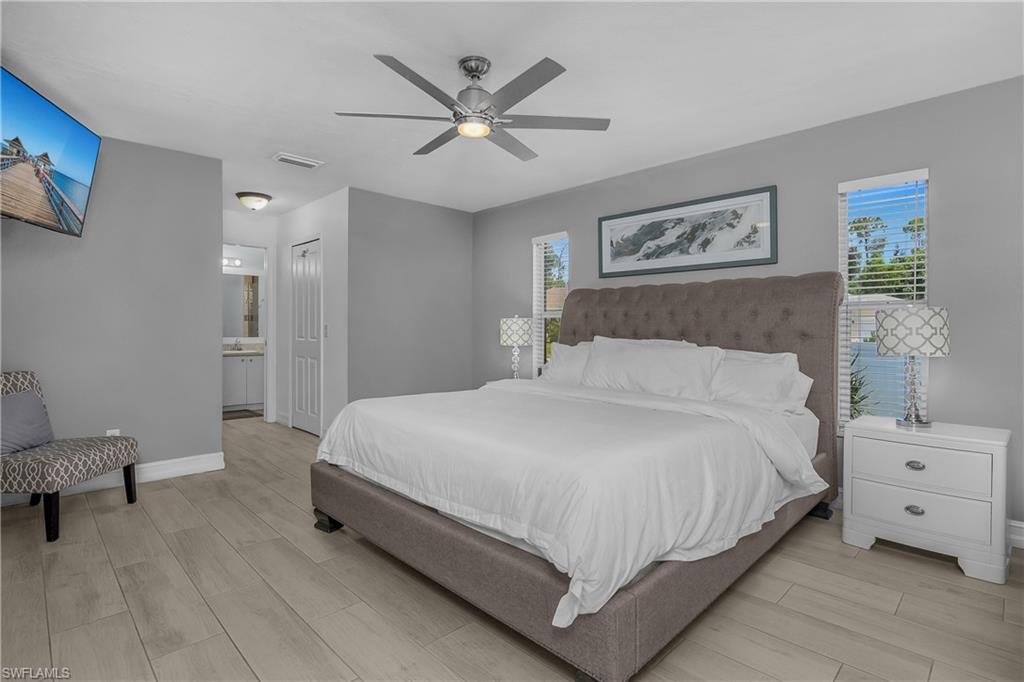 SAN CARLOS PARK - Residential
