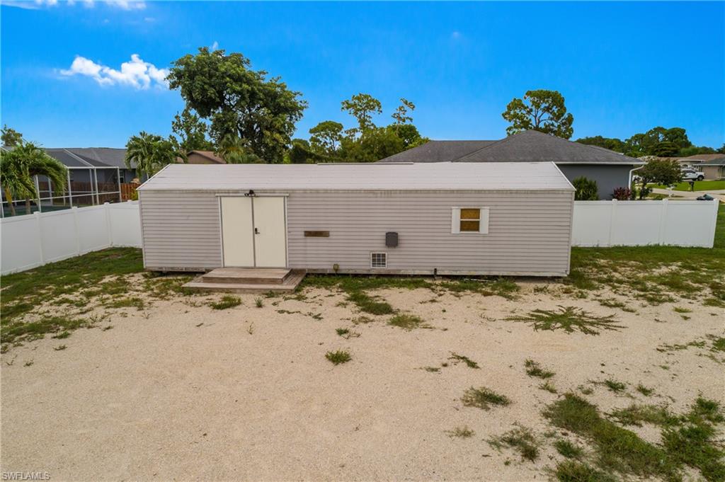 SAN CARLOS PARK - Residential