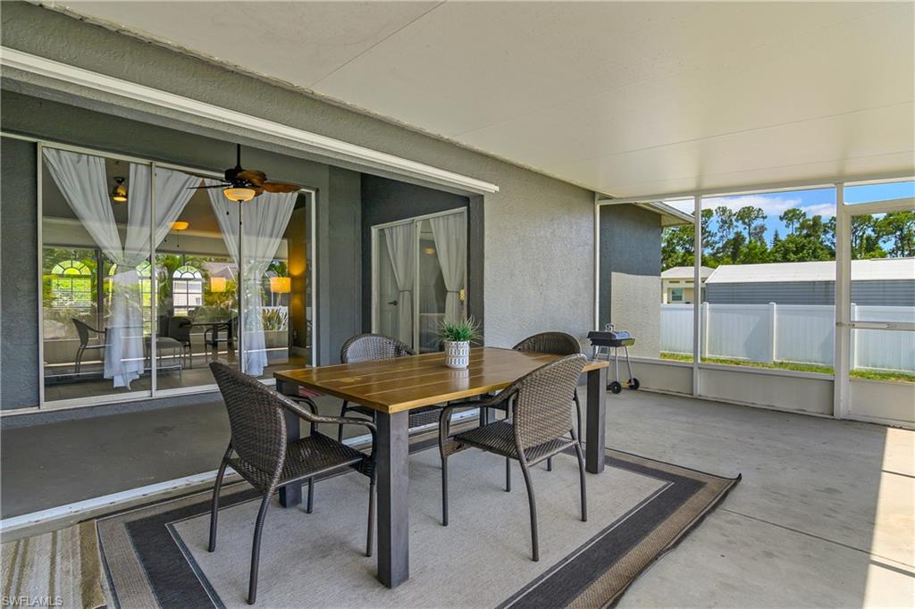 SAN CARLOS PARK - Residential