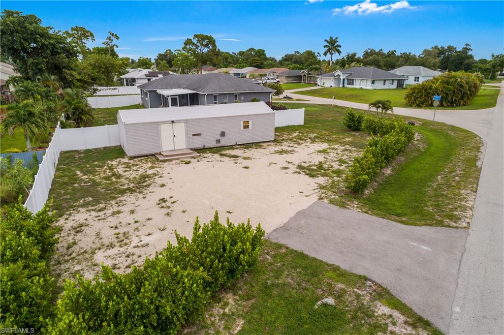 SAN CARLOS PARK - Residential