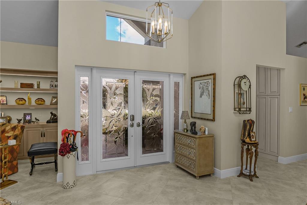 LAKESIDE VILLAS AT WILDCAT RUN - Residential