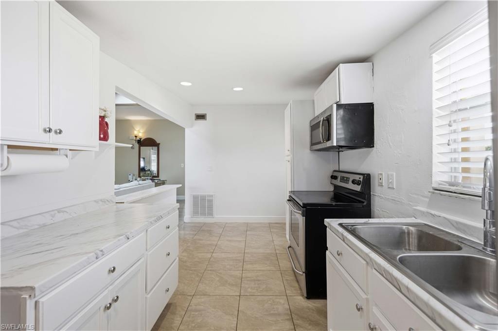 PORT CHARLOTTE - Residential