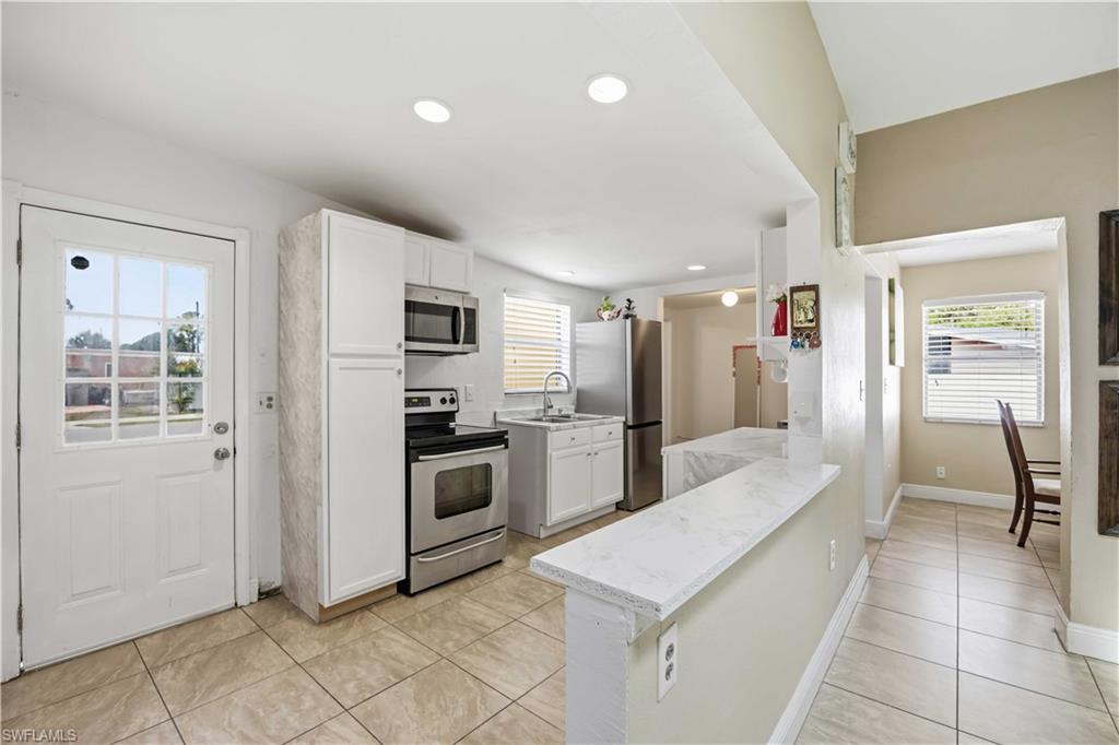 PORT CHARLOTTE - Residential
