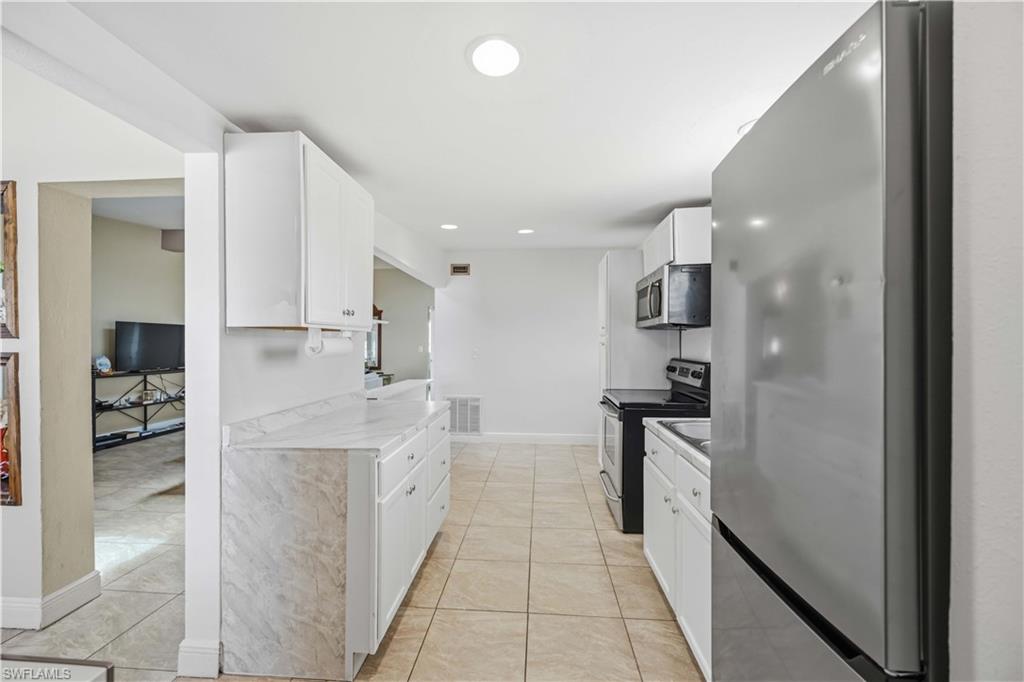 PORT CHARLOTTE - Residential