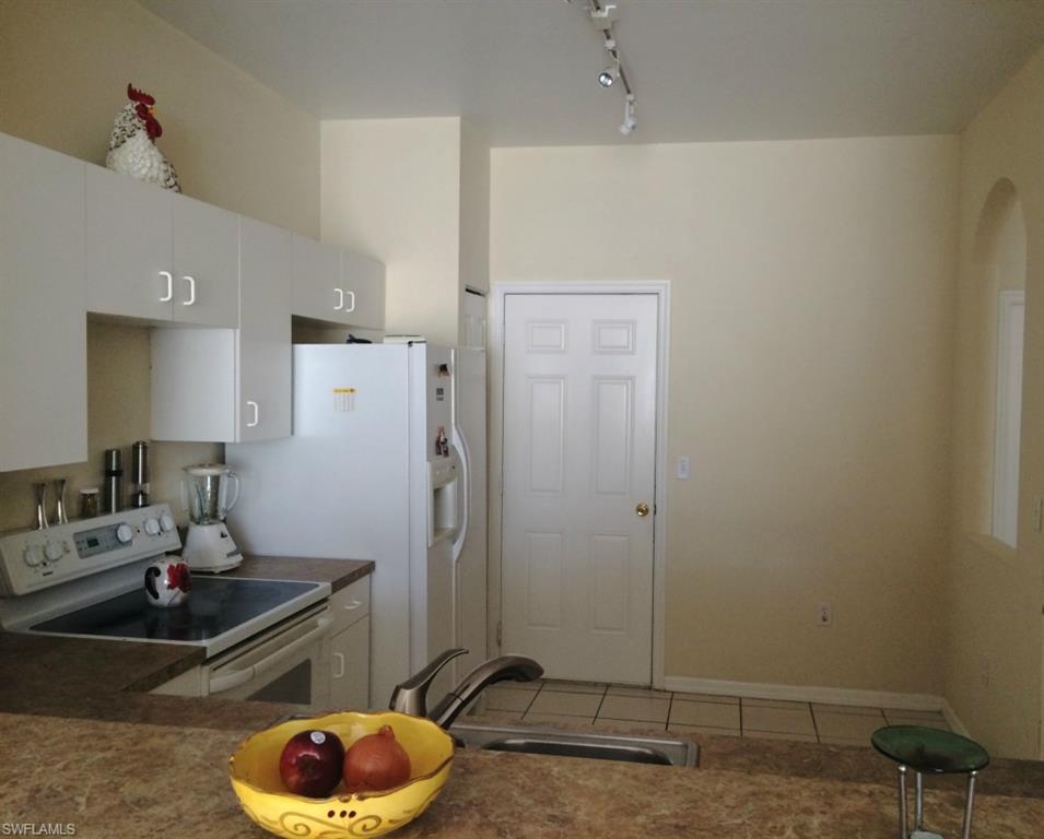 FOREST LAKE TOWNHOMES - Residential