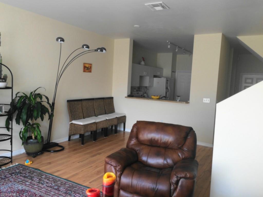 FOREST LAKE TOWNHOMES - Residential