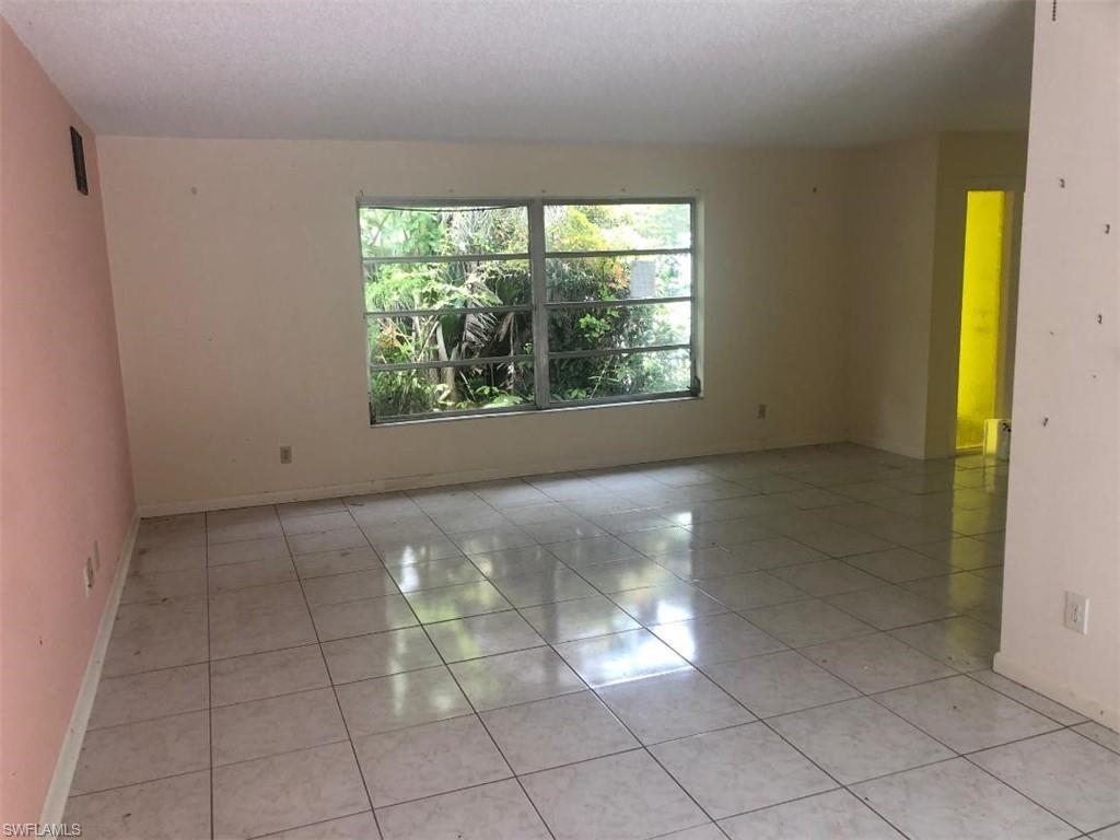 ST ANDREWS AT LELY GOLF ESTATES - Residential