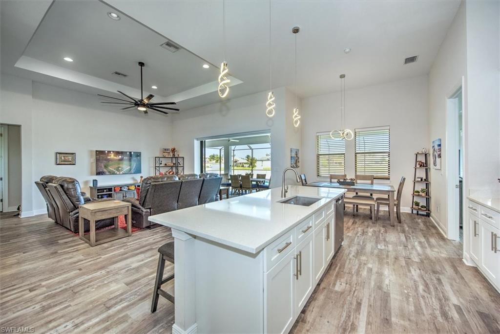 CAPE CORAL - Residential Lease
