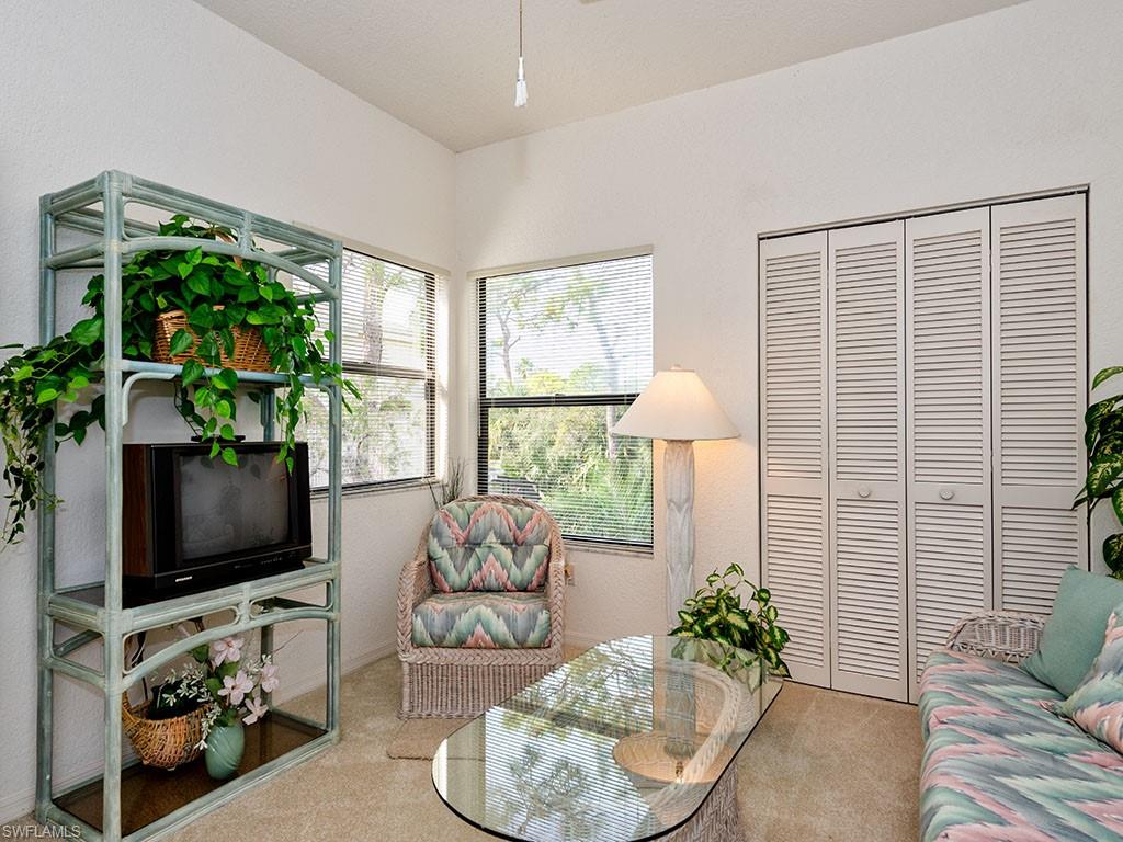 EMERALD WOODS - Residential