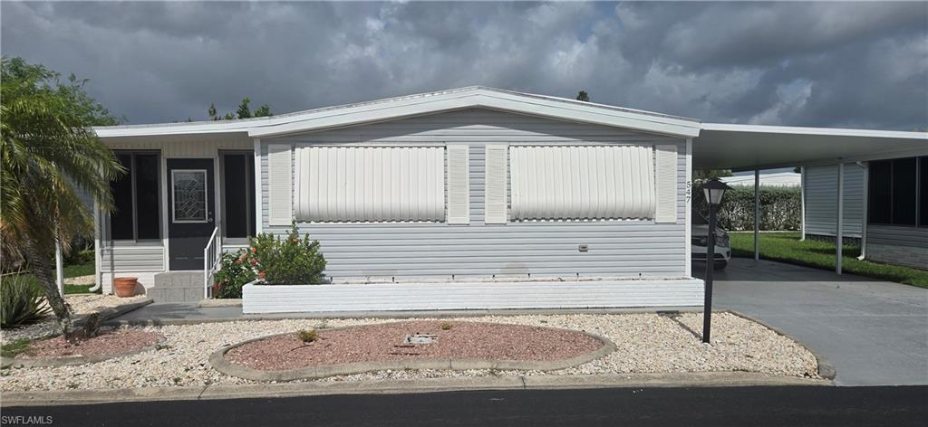 SIX LAKES COUNTRY CLUB - Residential