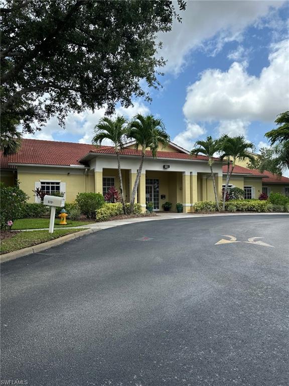 KEY ROYAL CONDOMINIUMS - Residential Lease