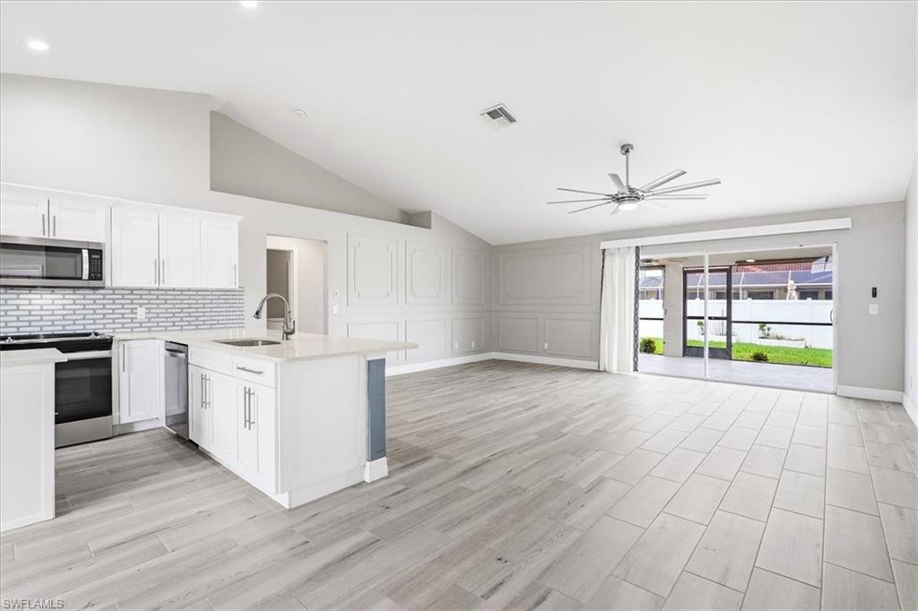 CAPE CORAL - Residential