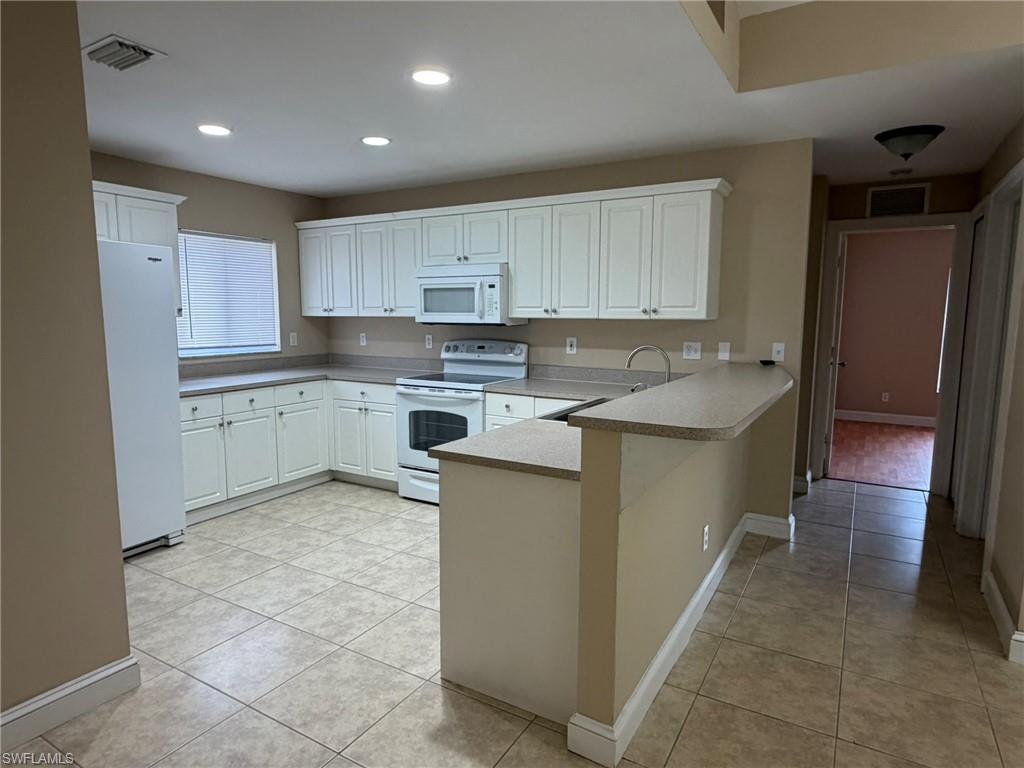 CAPE CORAL - Residential Lease