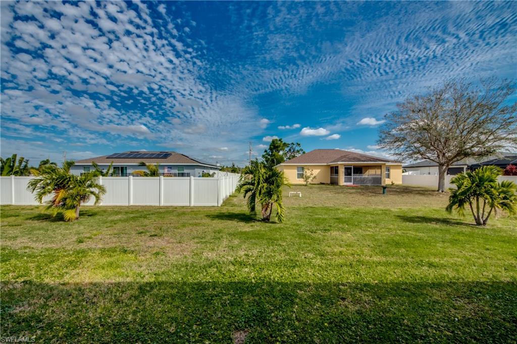 CAPE CORAL - Residential