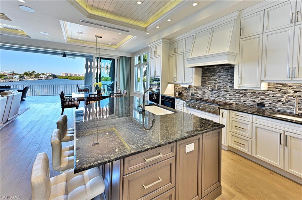 BONITA BEACH - Residential