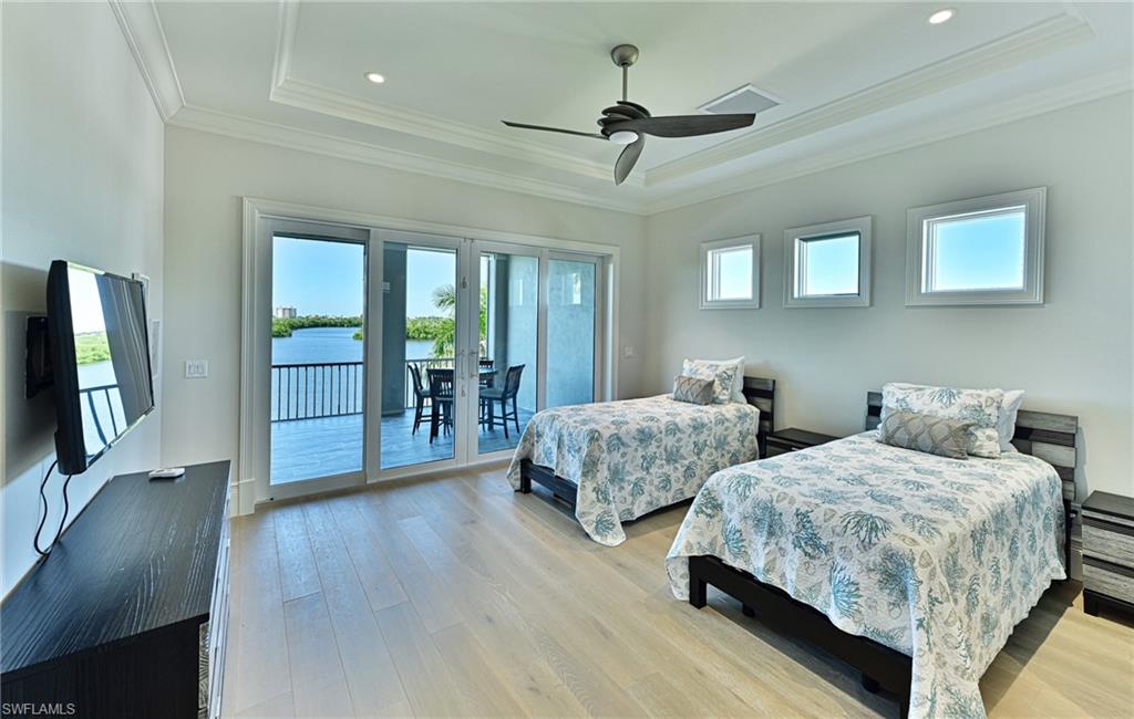 BONITA BEACH - Residential