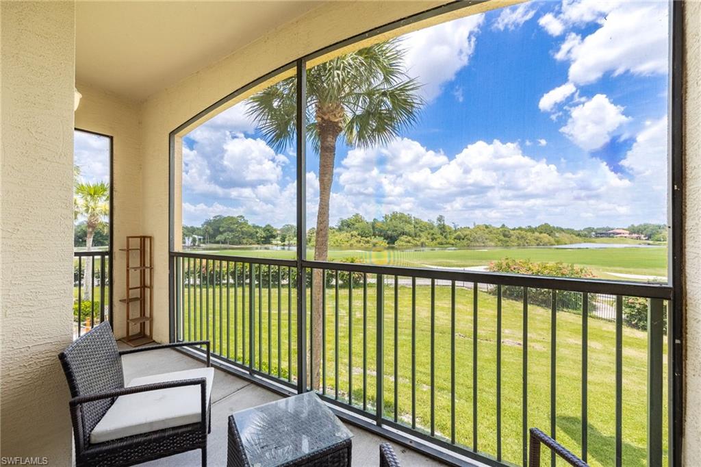 ROYAL GREENS - Residential