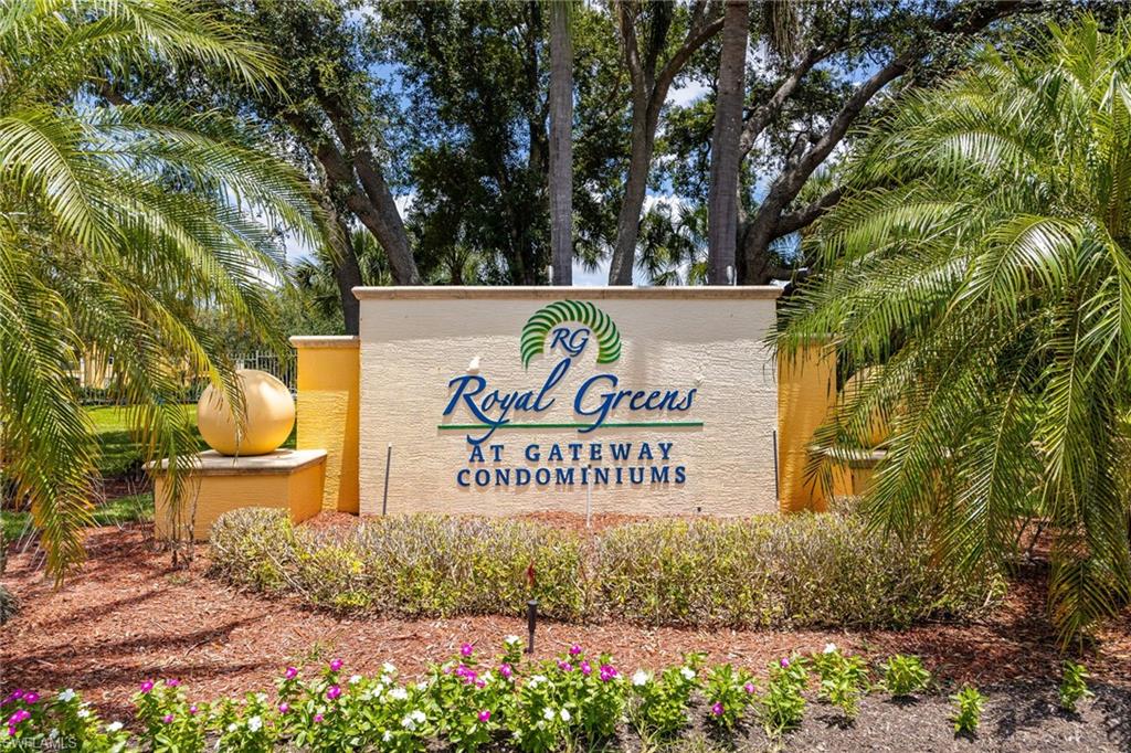 ROYAL GREENS - Residential