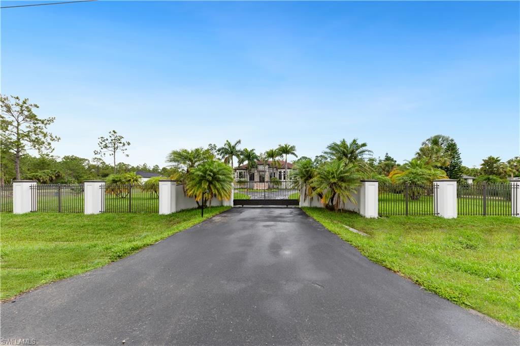 GOLDEN GATE ESTATES - Residential