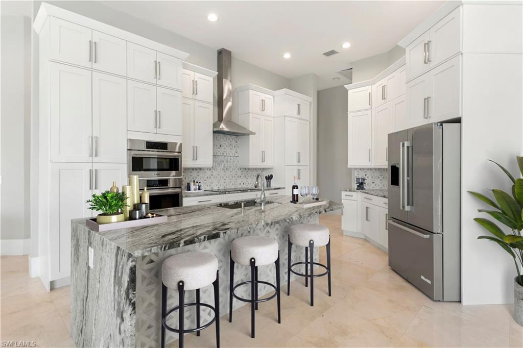 GOLDEN GATE ESTATES - Residential
