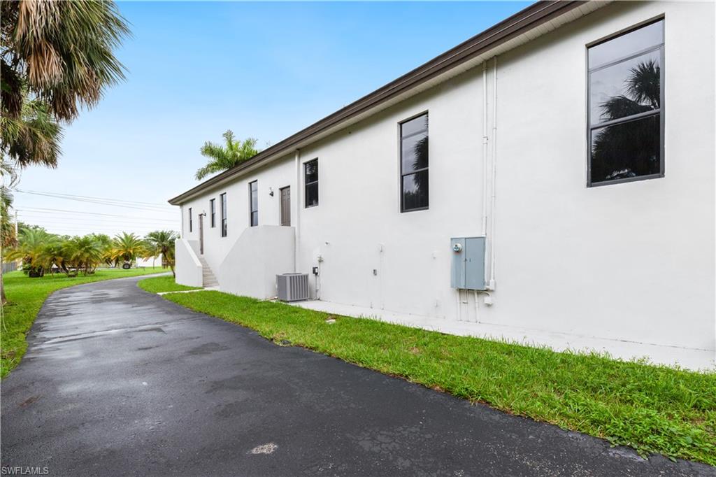GOLDEN GATE ESTATES - Residential