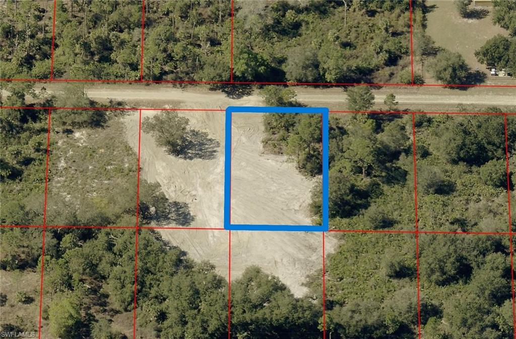 LEHIGH ACRES - Land