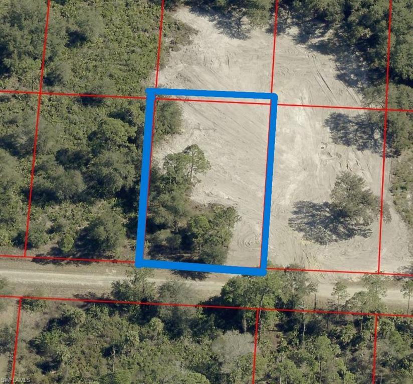LEHIGH ACRES - Land