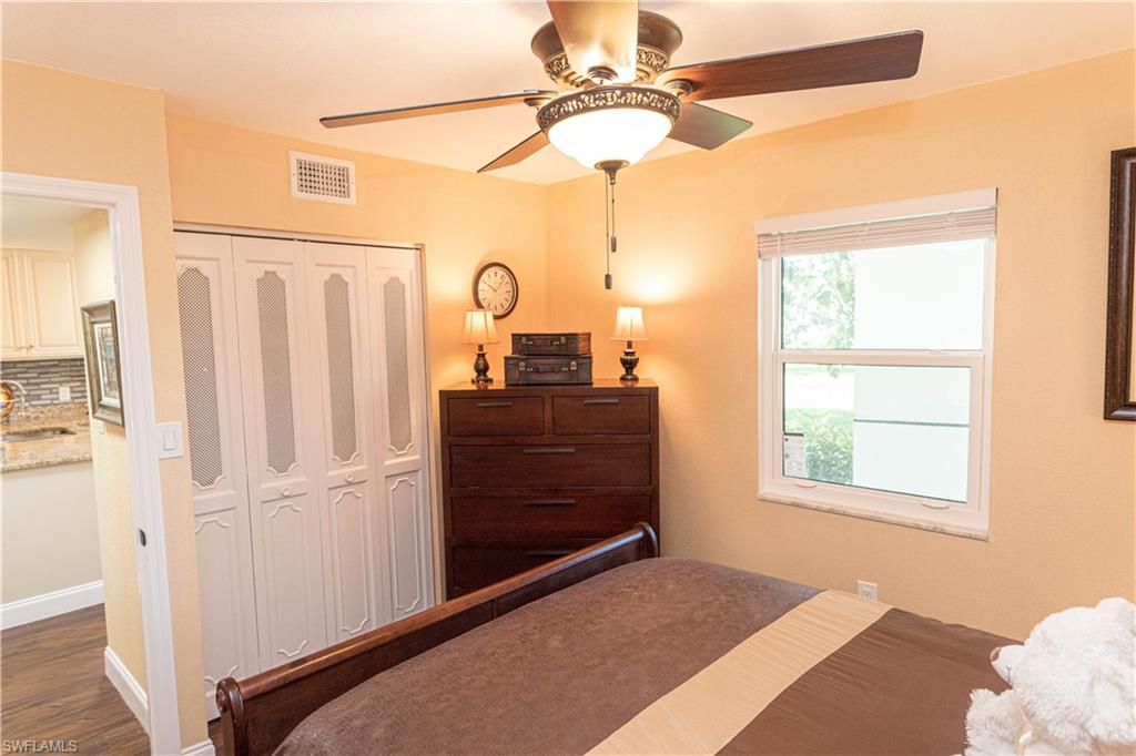 SEVEN LAKES - Residential