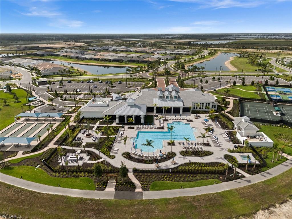 TERRAWALK - Residential