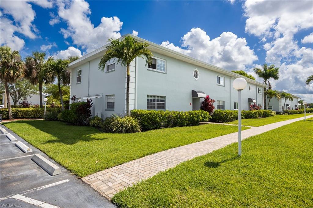 PALMS AT WATERS EDGE - Residential