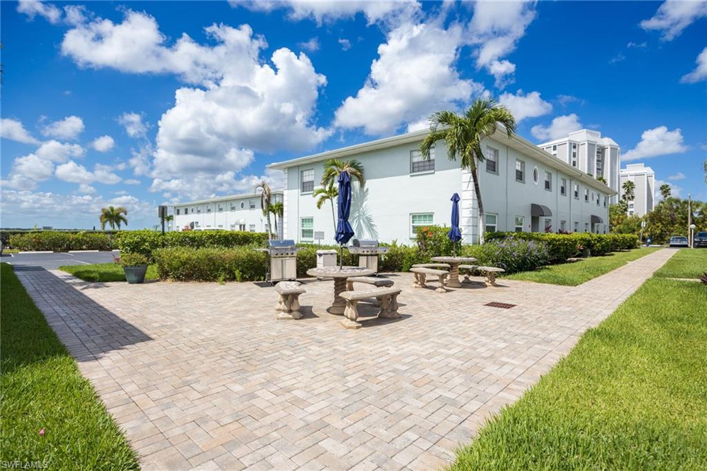 PALMS AT WATERS EDGE - Residential