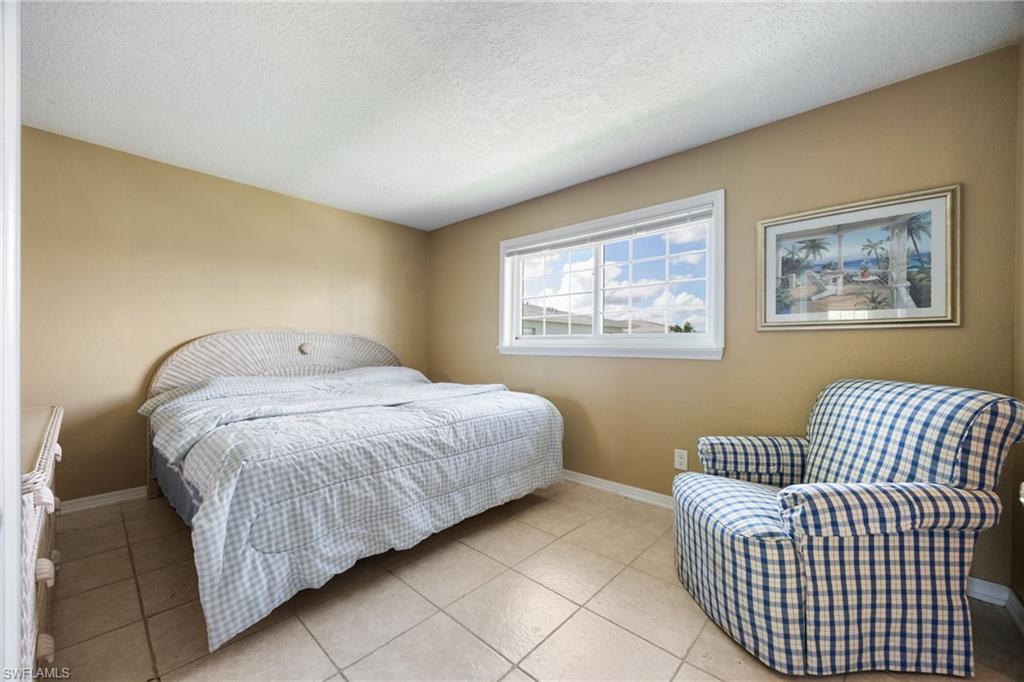 PALMS AT WATERS EDGE - Residential