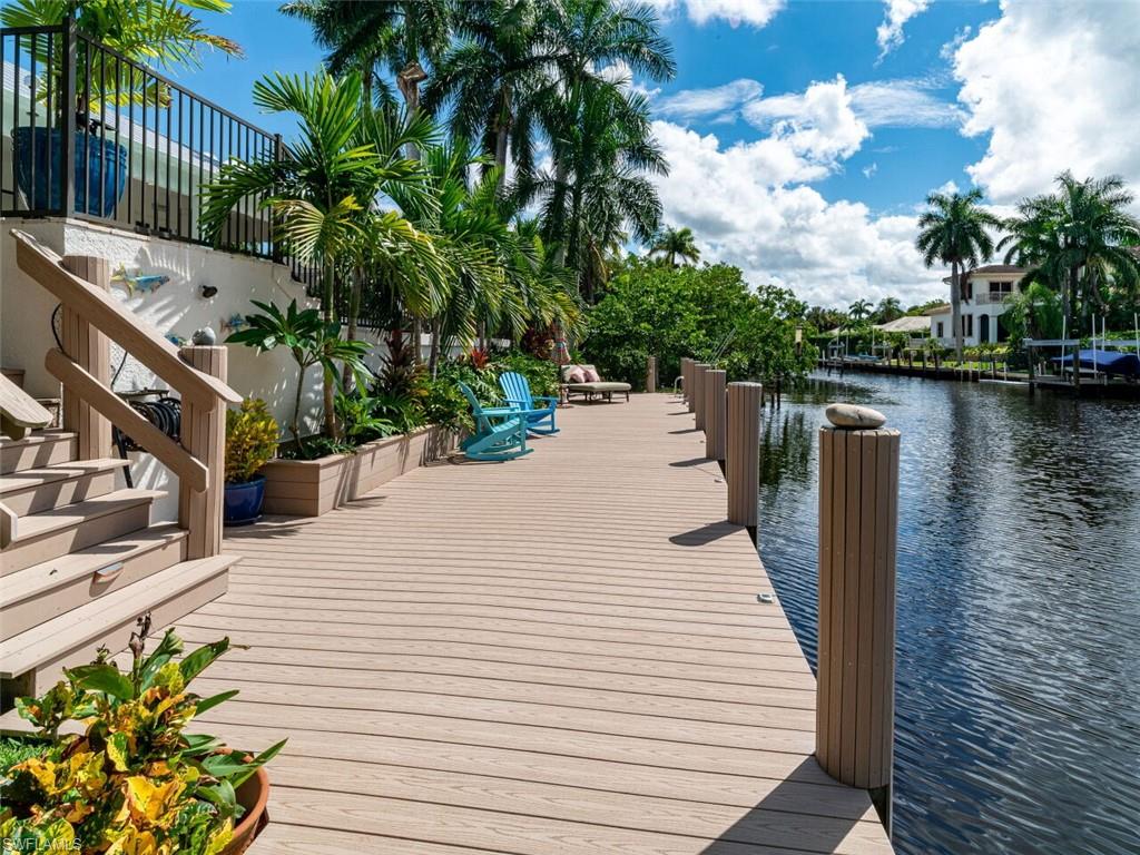 AQUALANE SHORES - Residential