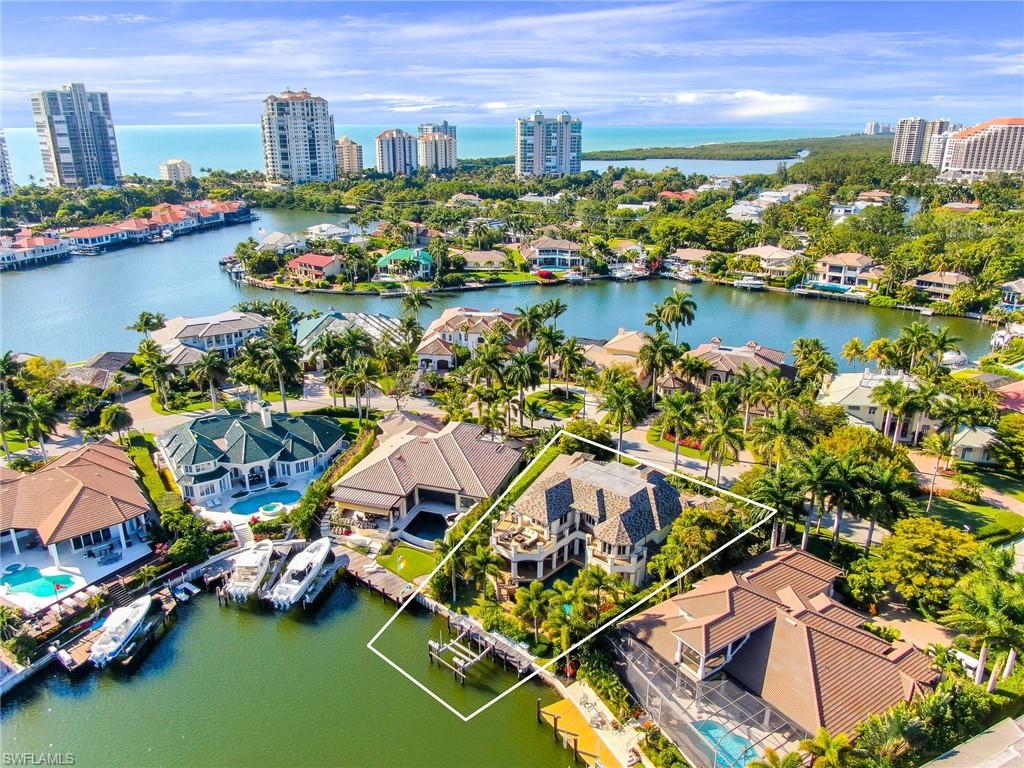 PARK SHORE - Residential
