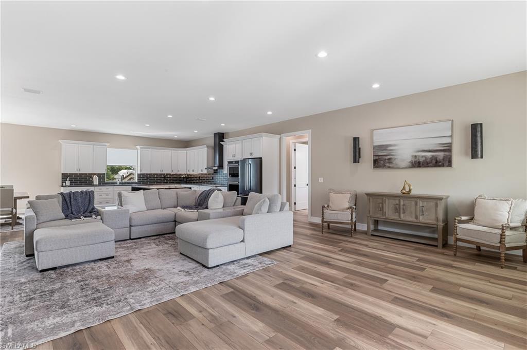ESTERO RIVER HEIGHTS - Residential