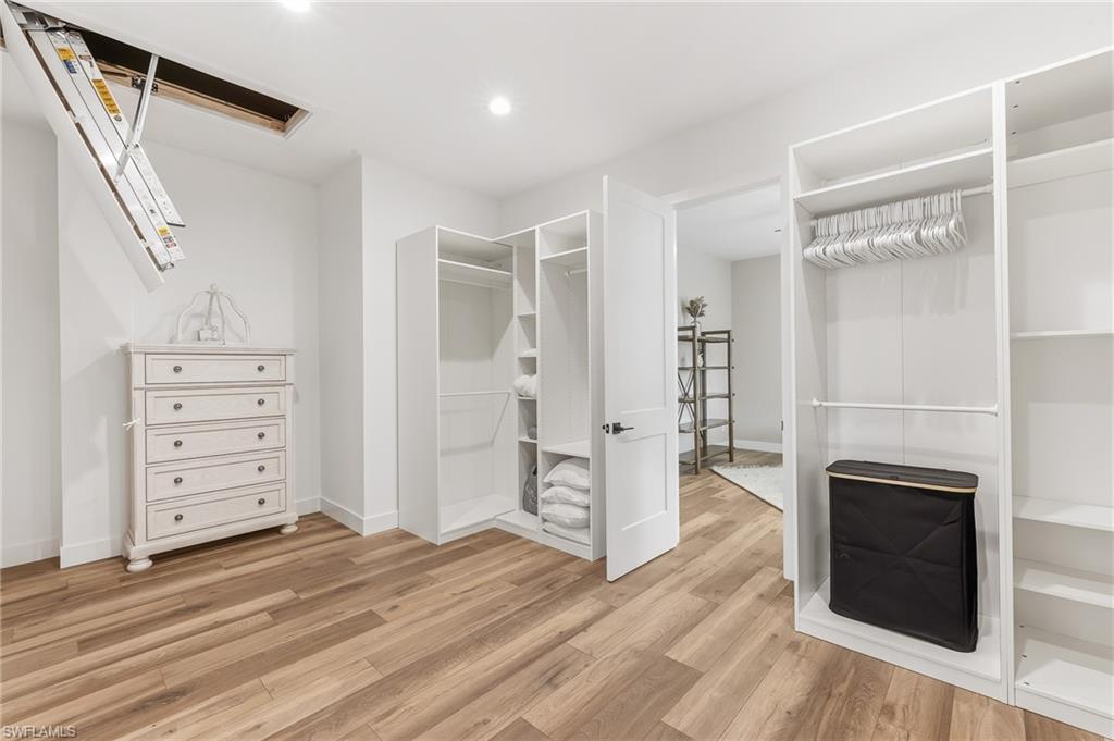 ESTERO RIVER HEIGHTS - Residential
