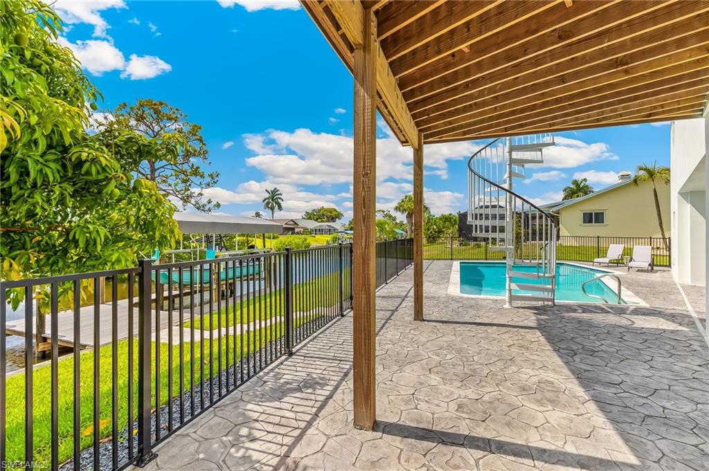 ESTERO RIVER HEIGHTS - Residential