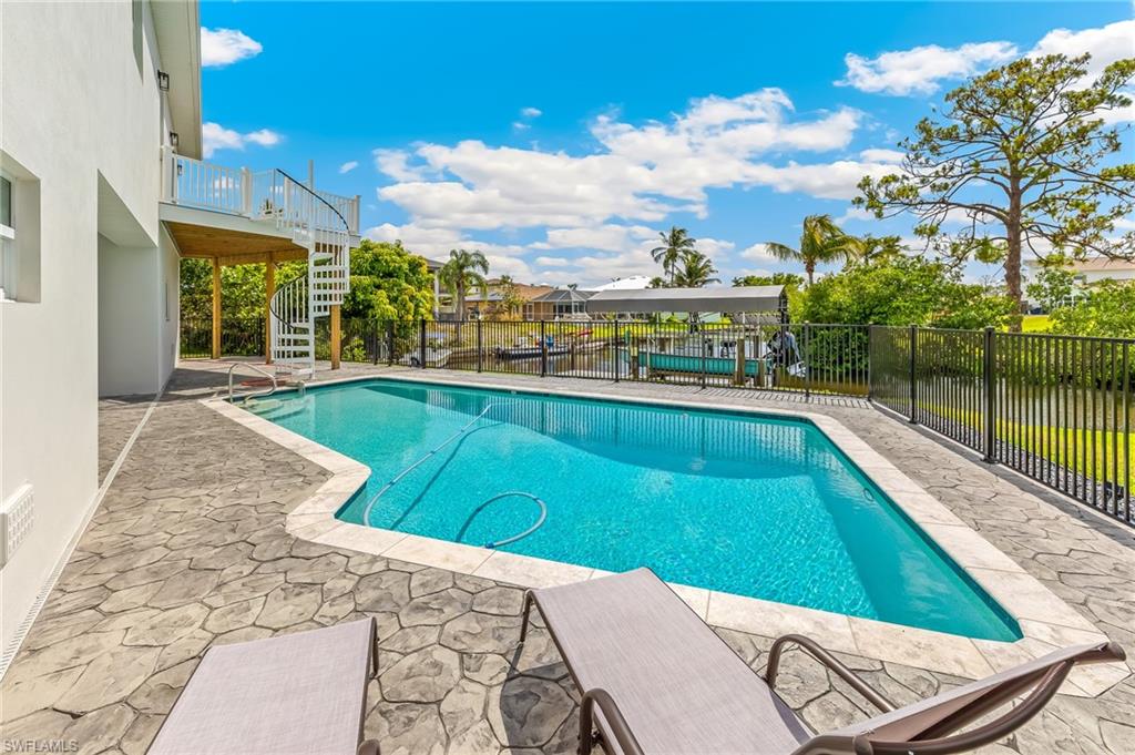 ESTERO RIVER HEIGHTS - Residential