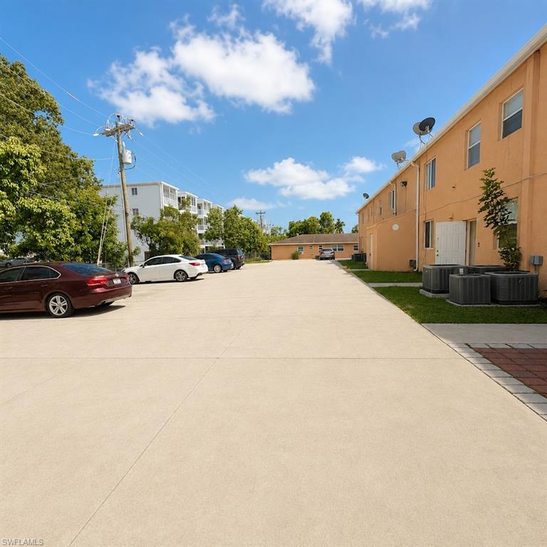 CAPE CORAL - Residential Lease