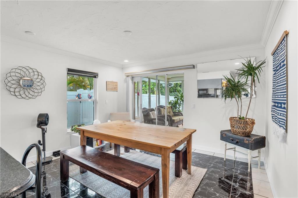 NAPLES PARK - Residential